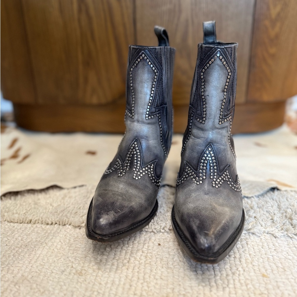 Thursday Gray Icon Boots - Picture 3 of 7
